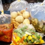 Seputar Bahaya Plastik Pembungkus Makanan dan Cara Menghindarinya